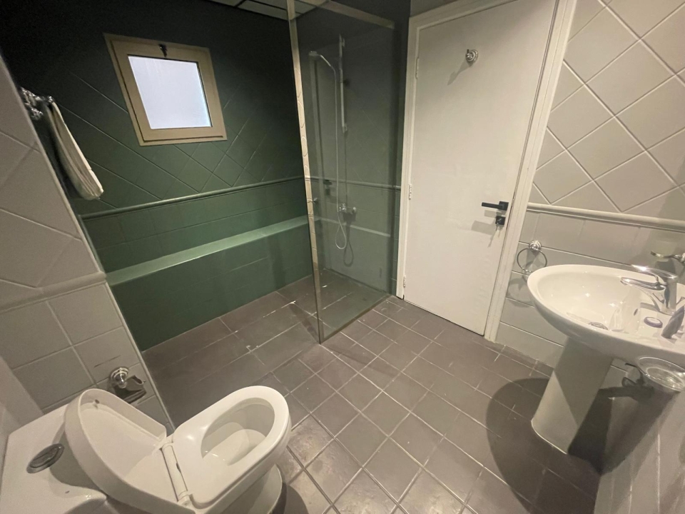 property 114 image 5
