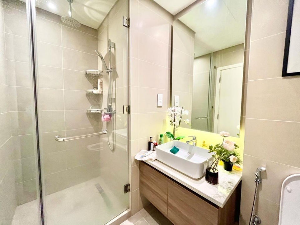 property 125 image 0