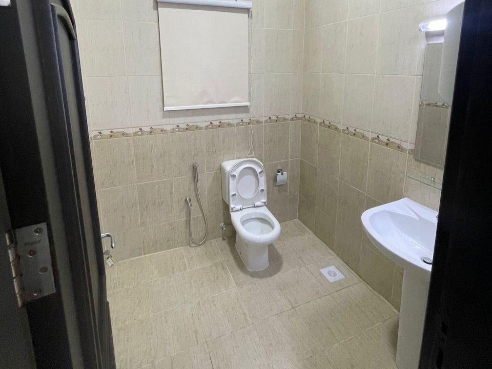property 178 image 5