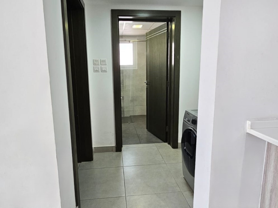 property 200 image 6