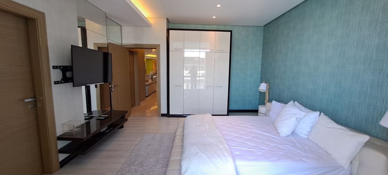 property 204 image 6