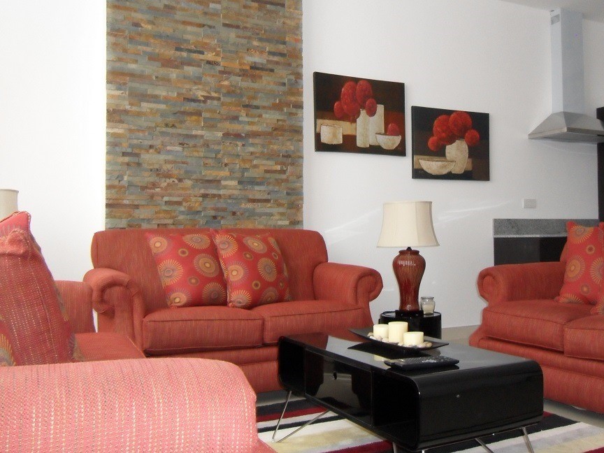property 205 image 12