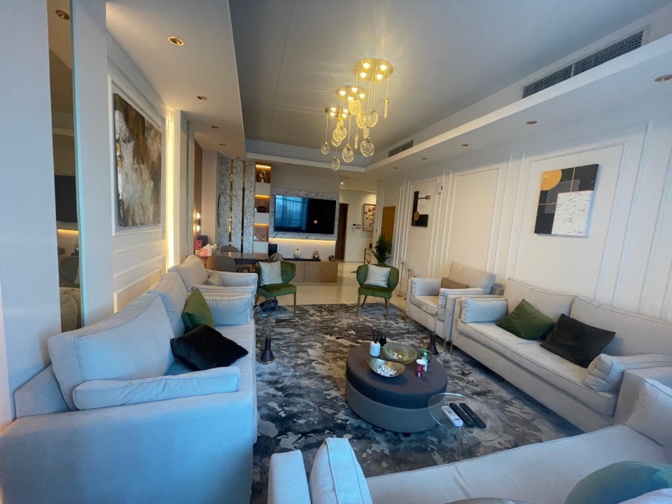 property 216 image 1
