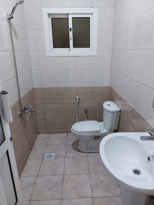 property 222 image 4