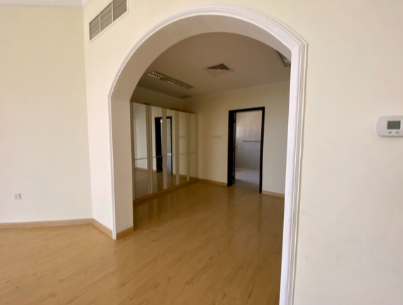 property 240 image 4