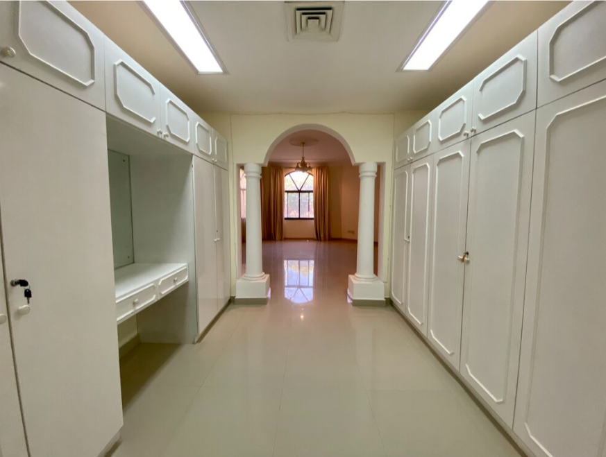 property 241 image 9