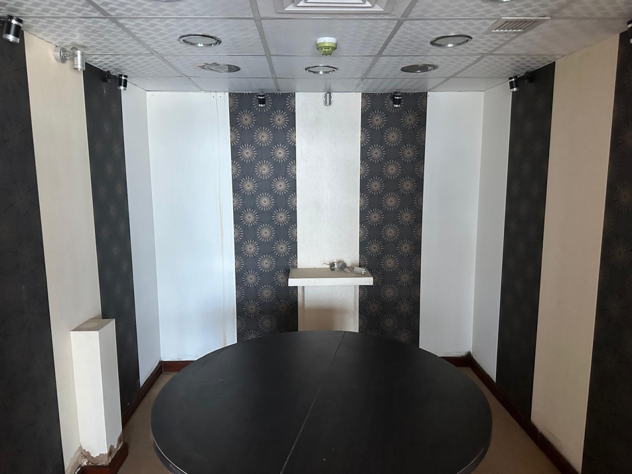 property 242 image 4