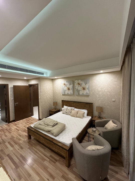 property 243 image 10