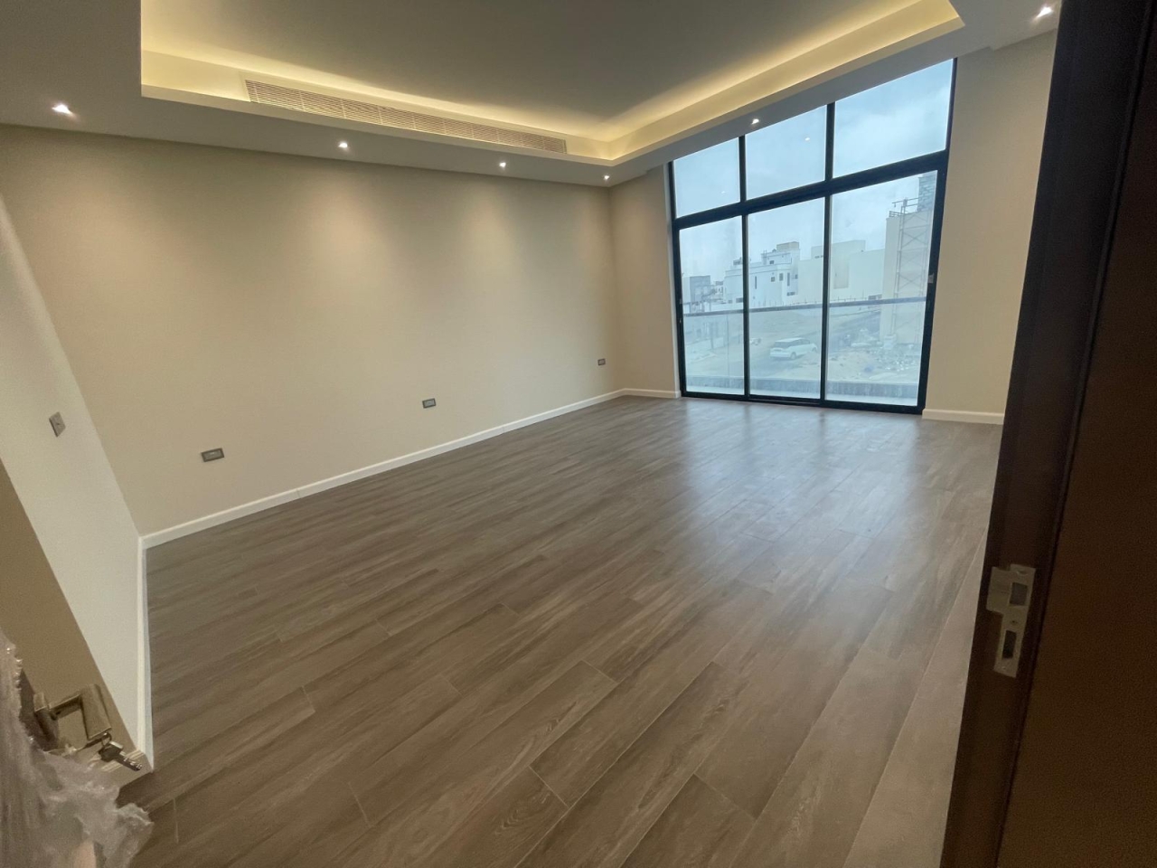 property 248 image 7