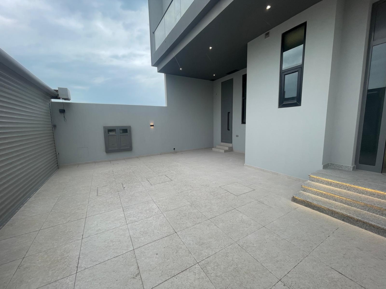 property 248 image 3
