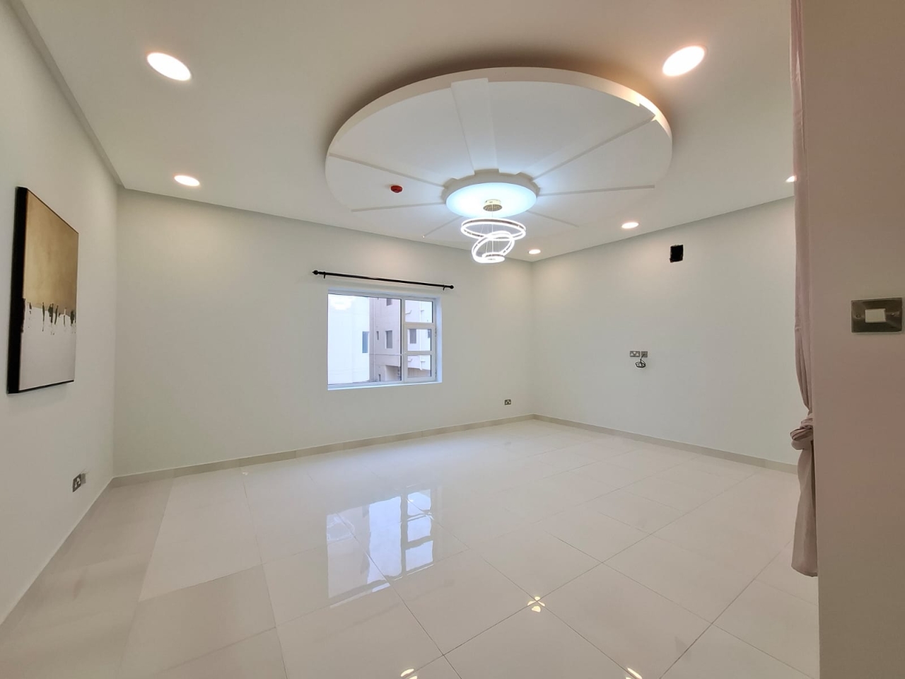 property 271 image 9