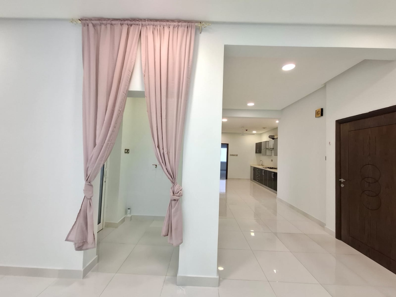property 271 image 1