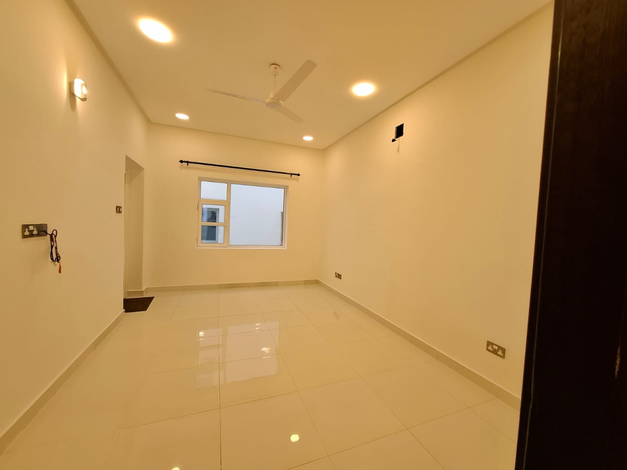 property 271 image 10