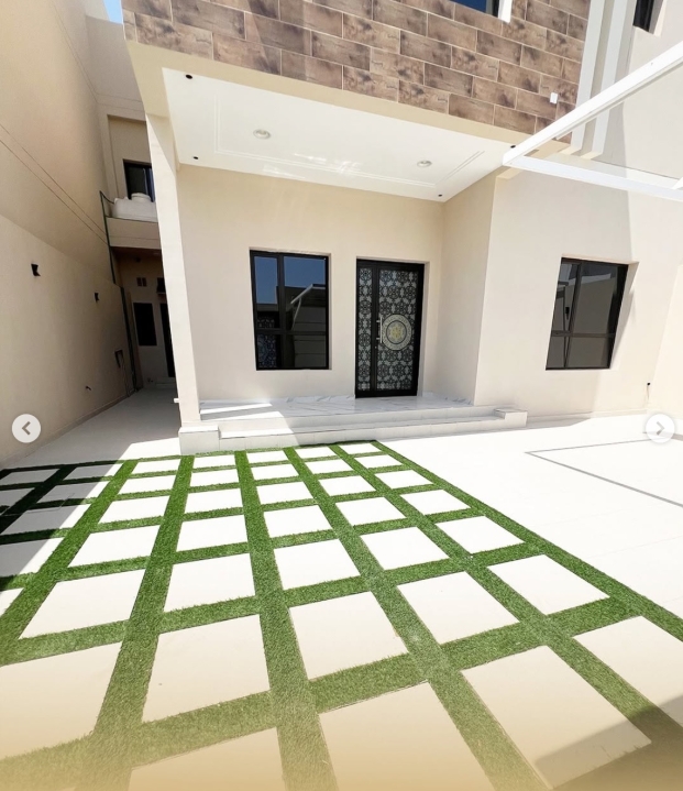 property 276 image 1