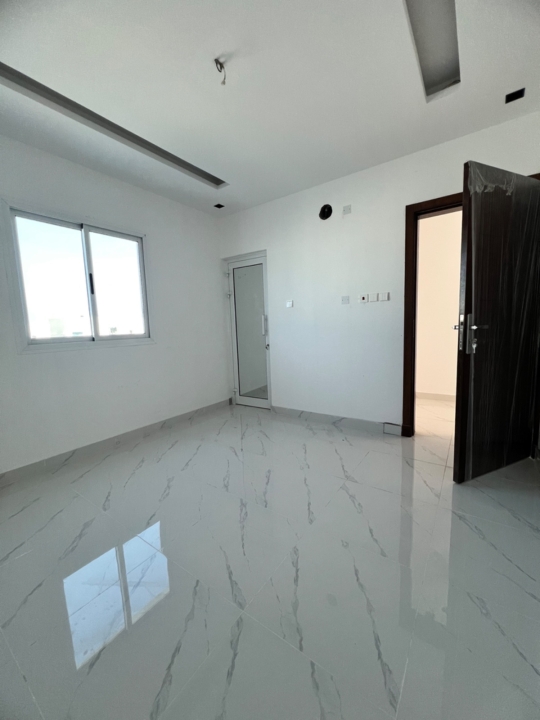 property 282 image 14