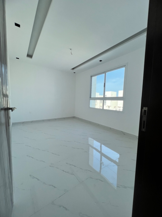 property 282 image 9