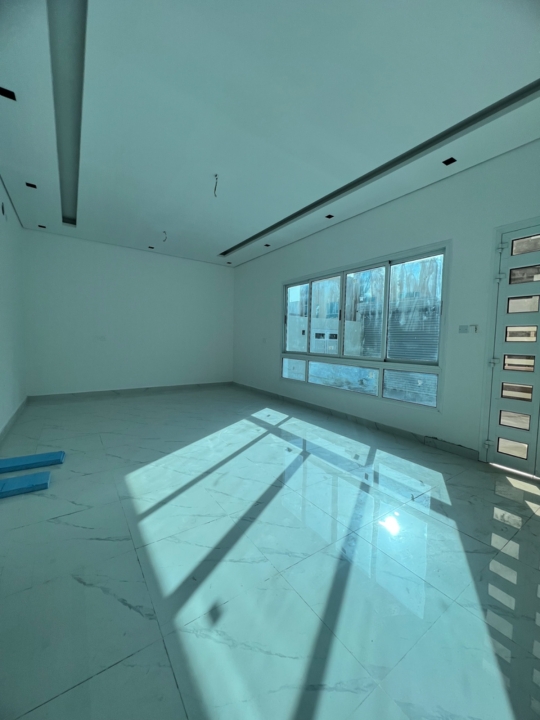 property 282 image 7
