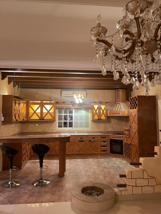 property 283 image 14