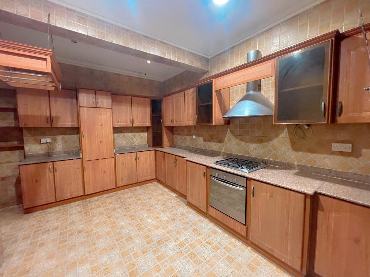property 283 image 13