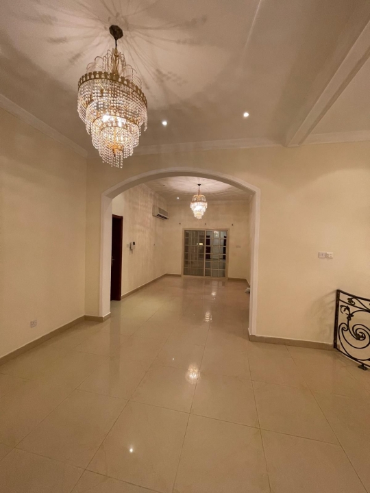 property 283 image 6