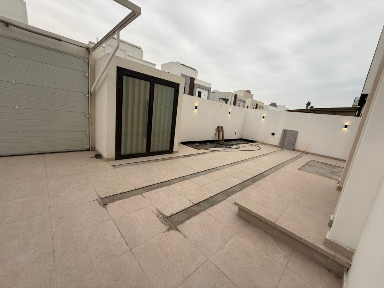 property 286 image 4