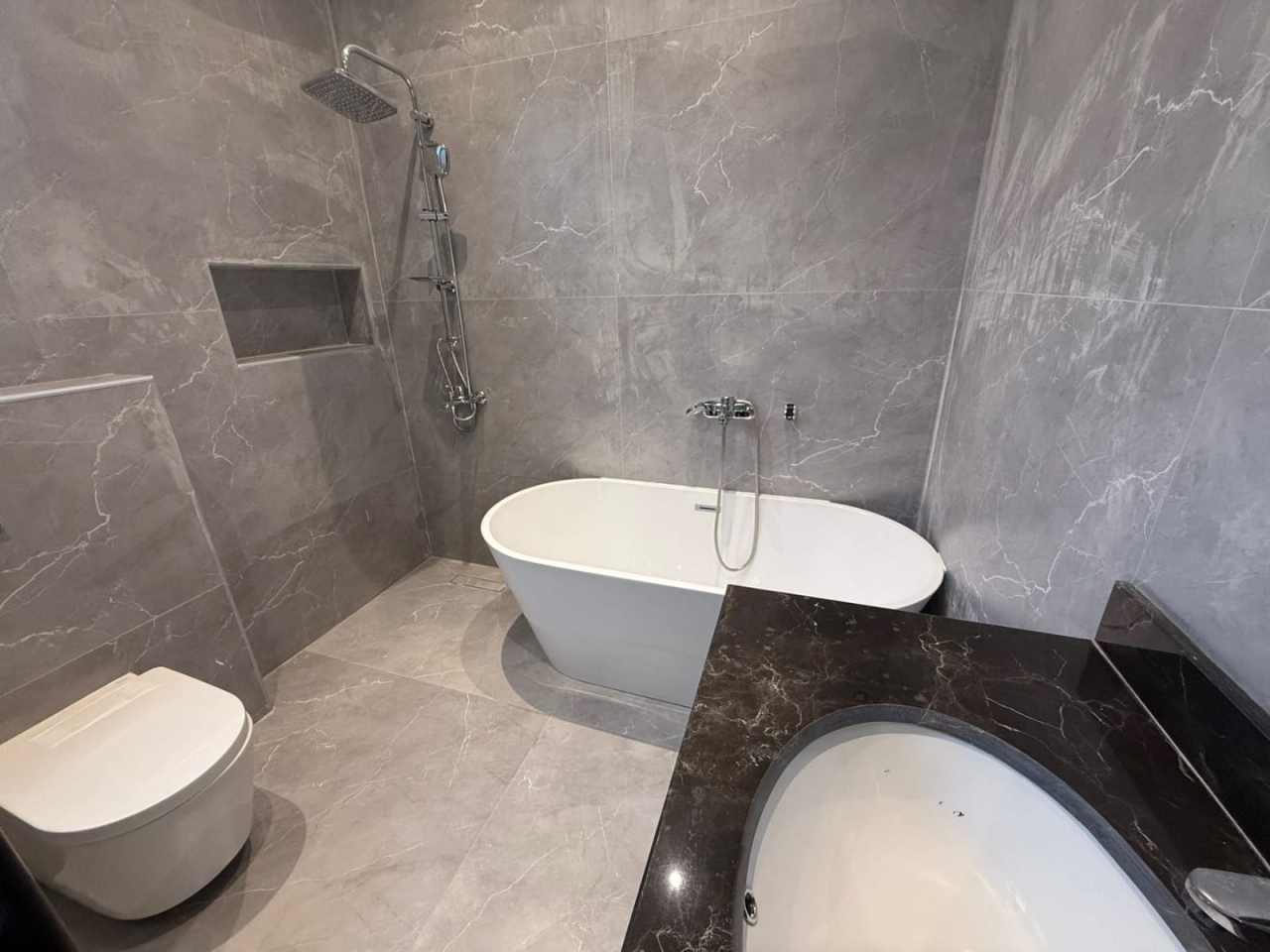 property 286 image 10