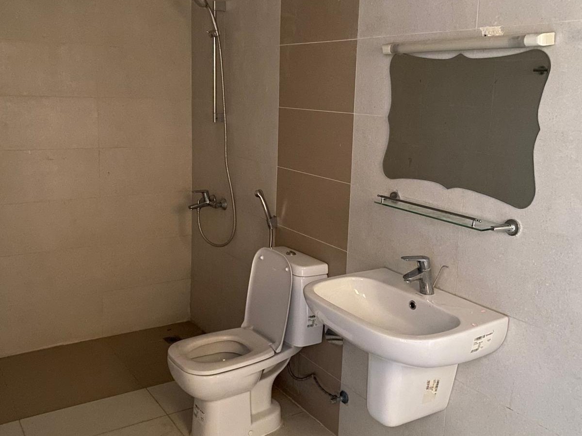 property 288 image 10