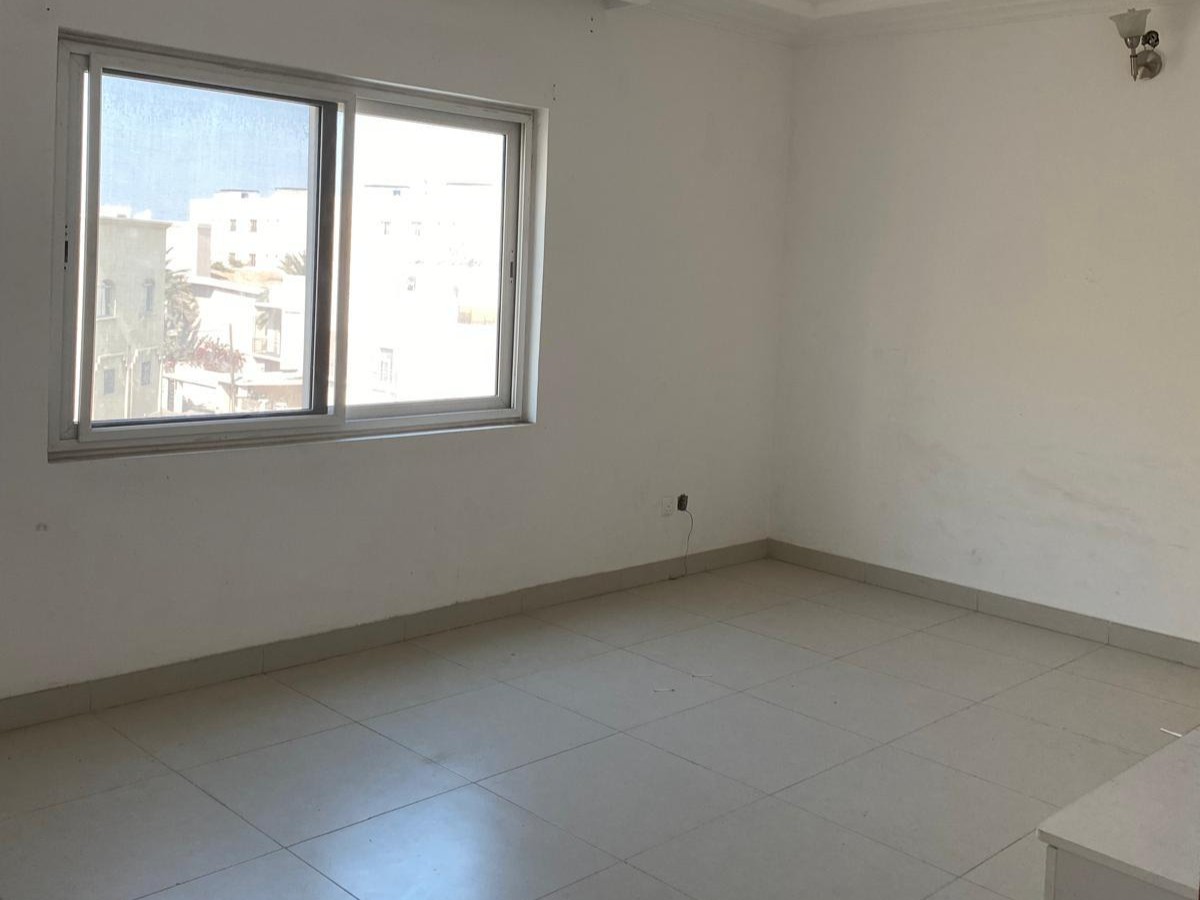 property 288 image 8