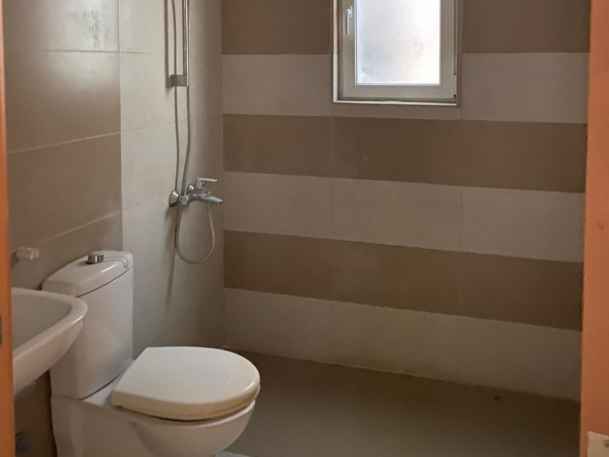 property 288 image 14