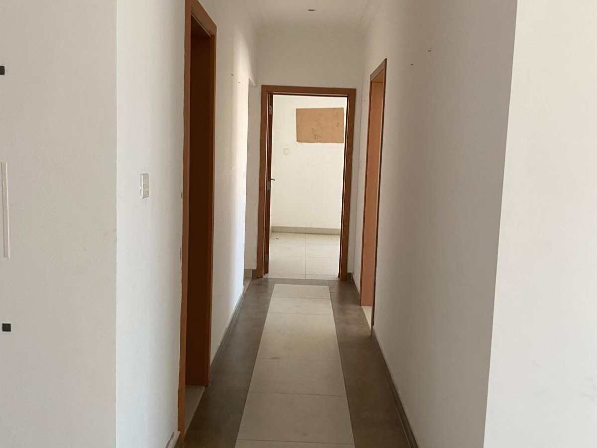 property 288 image 6