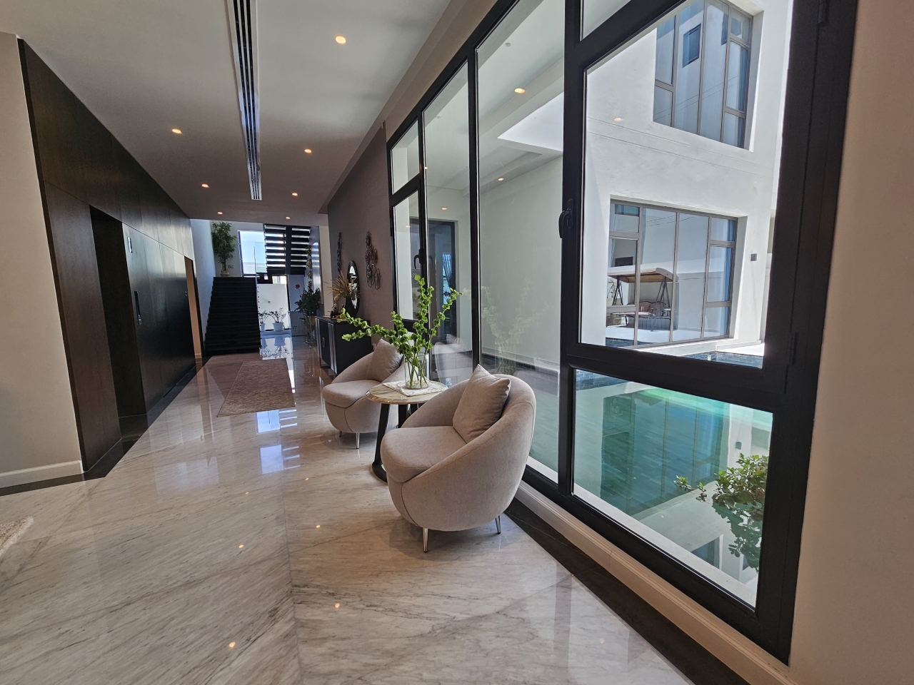 property 294 image 5