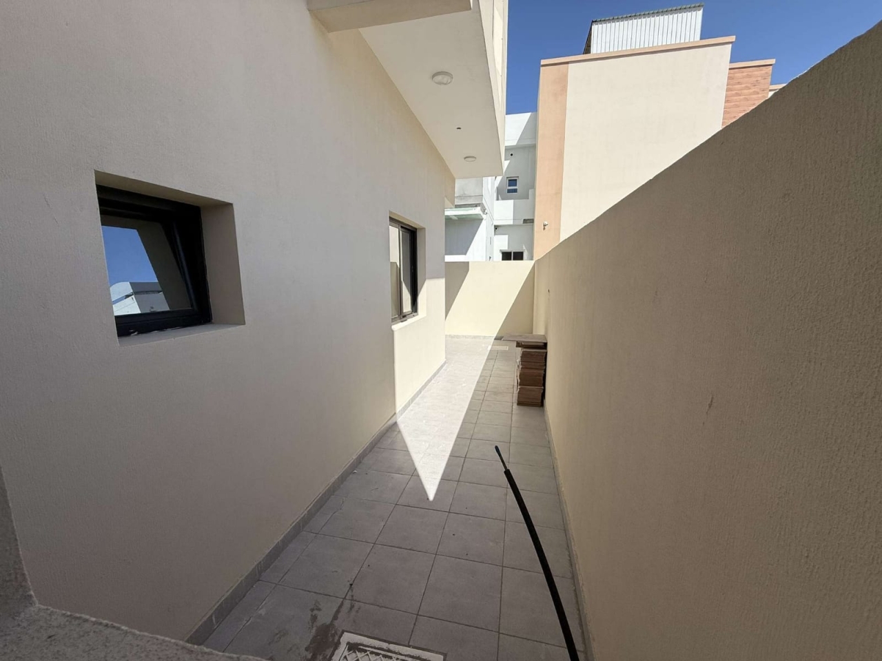 property 296 image 17