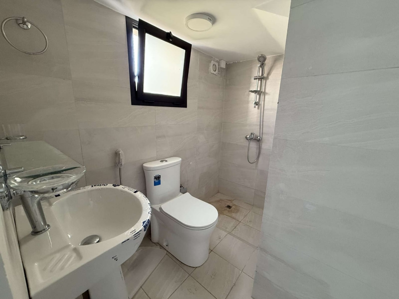 property 296 image 14