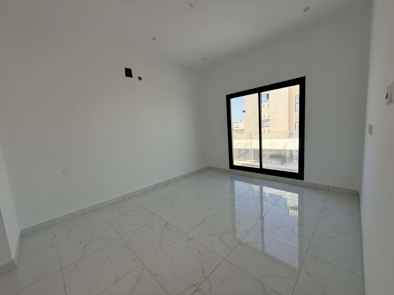 property 296 image 18
