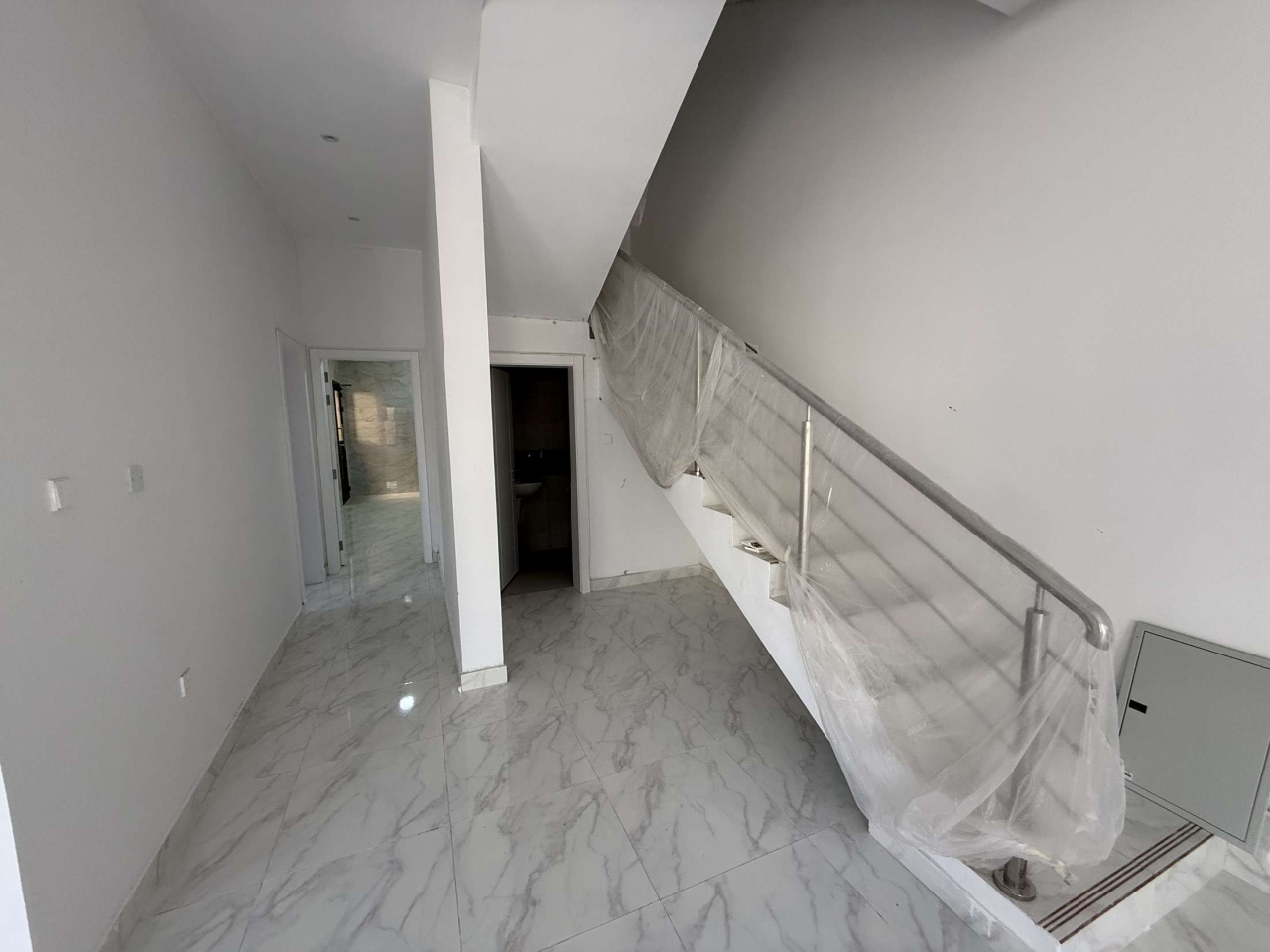 property 297 image 6