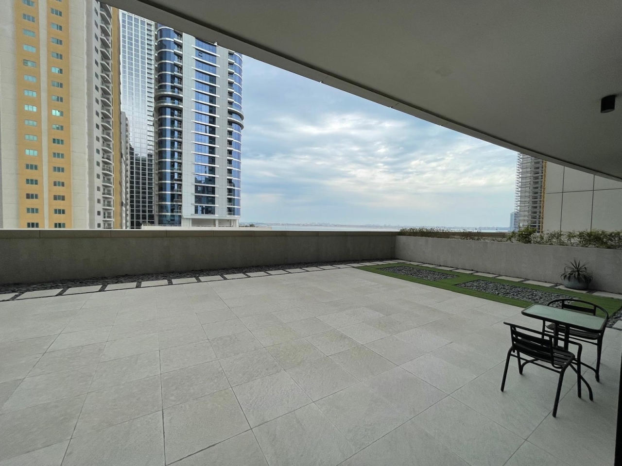 property 304 image 5