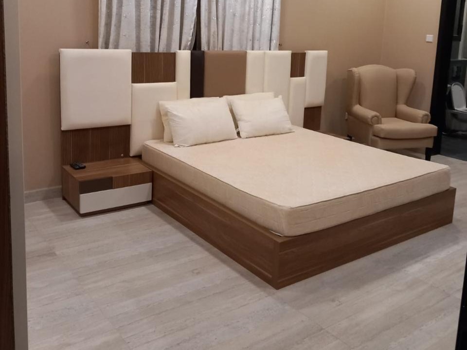 property 329 image 0