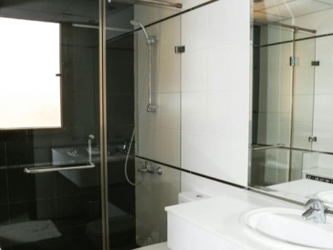 property 332 image 6
