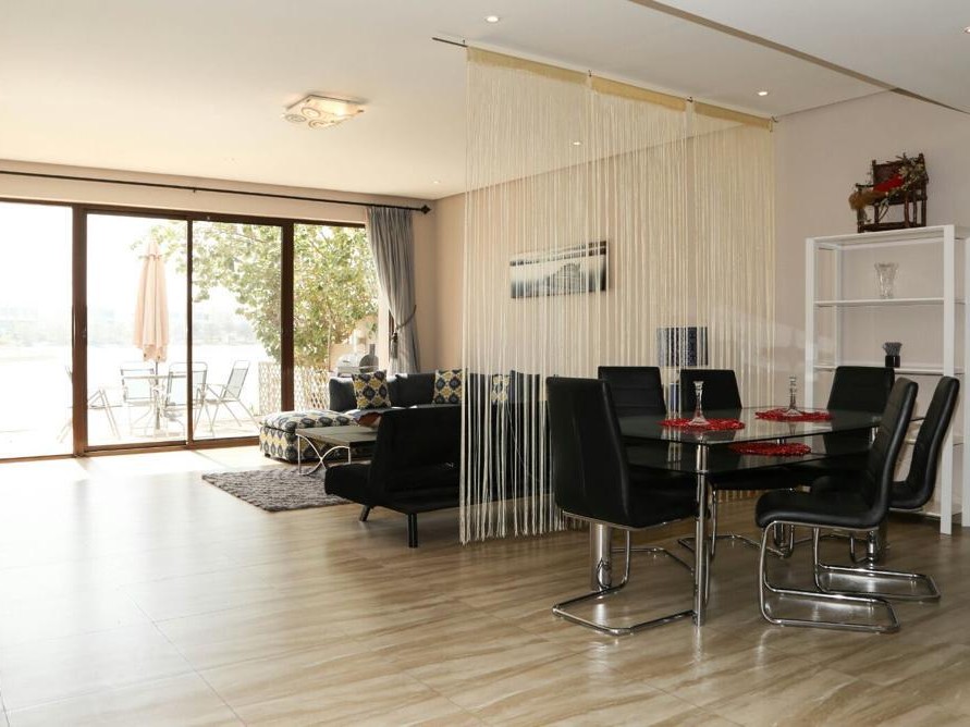 property 332 image 0