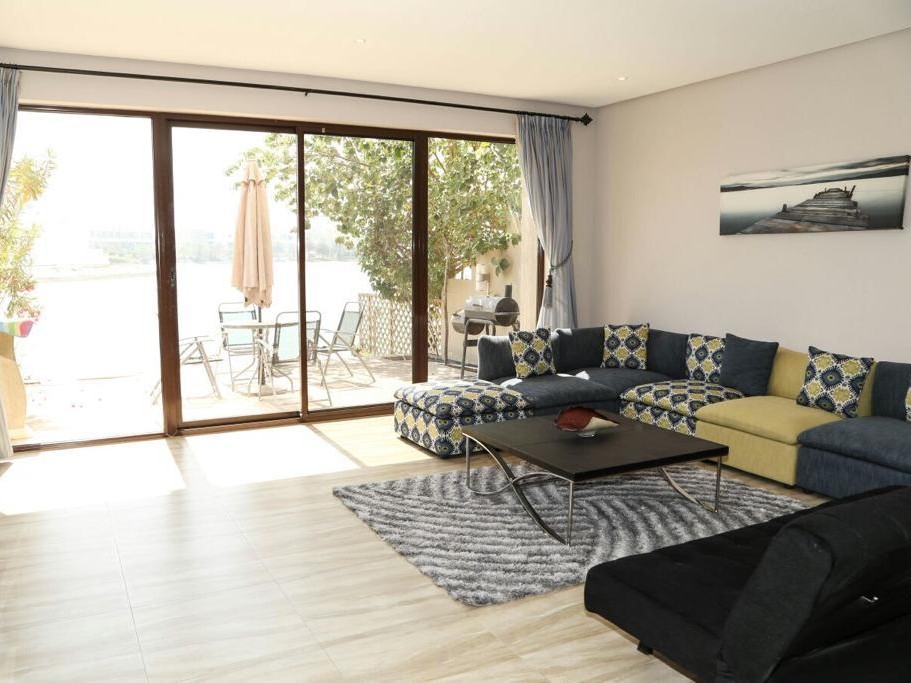property 332 image 5