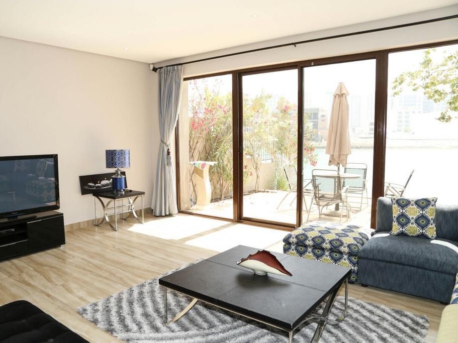 property 332 image 0