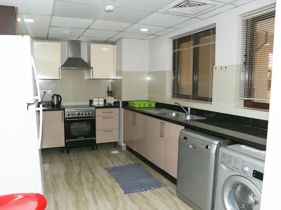 property 332 image 4