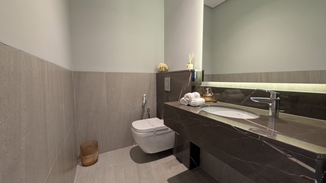 property 334 image 4