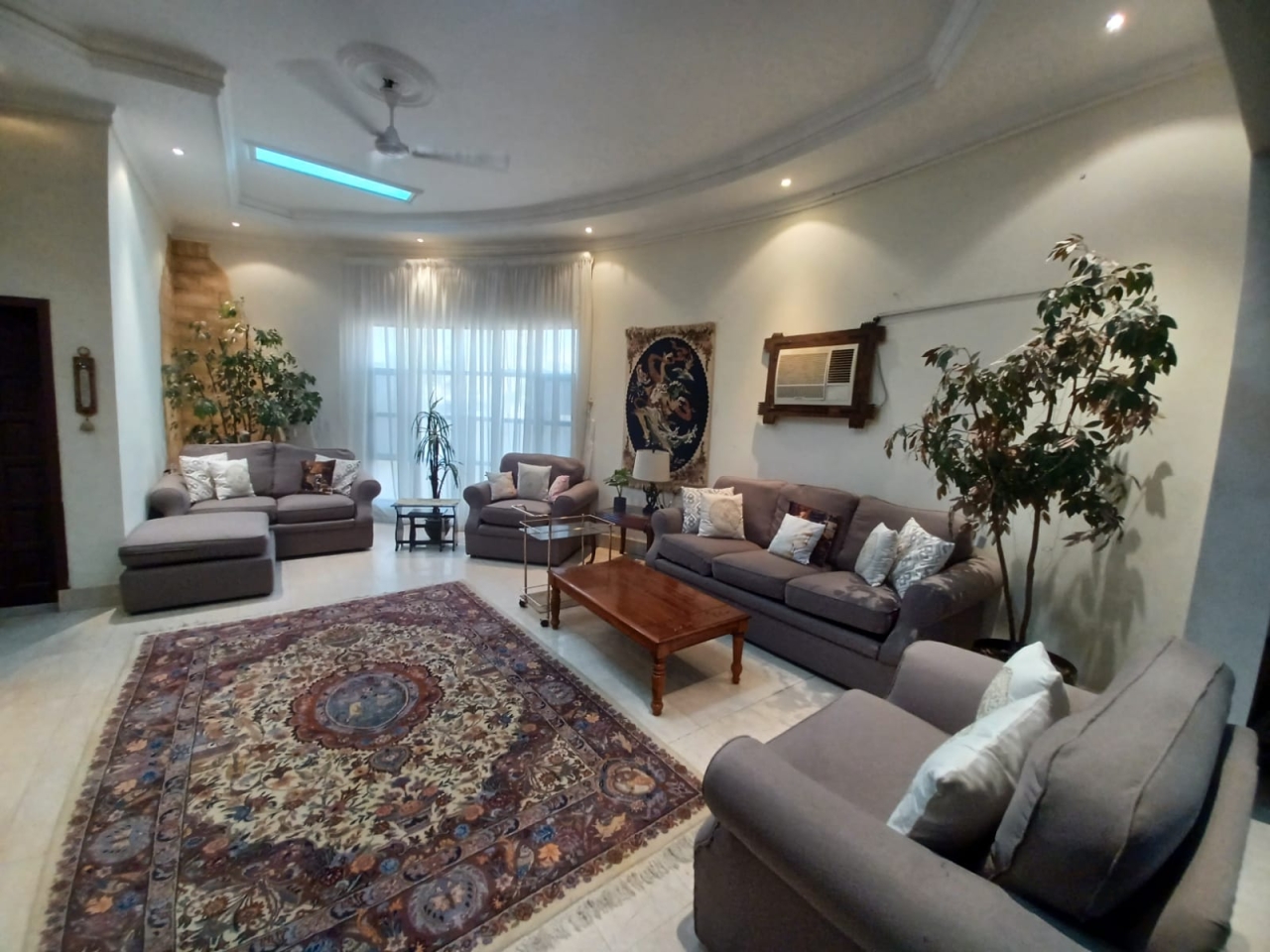 property 349 image 5