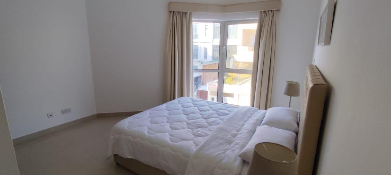 property 382 image 9