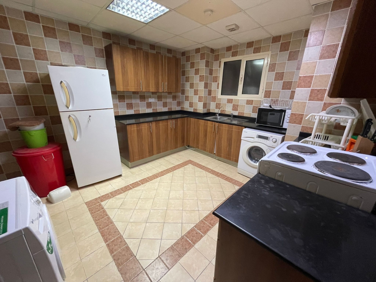 property 383 image 6
