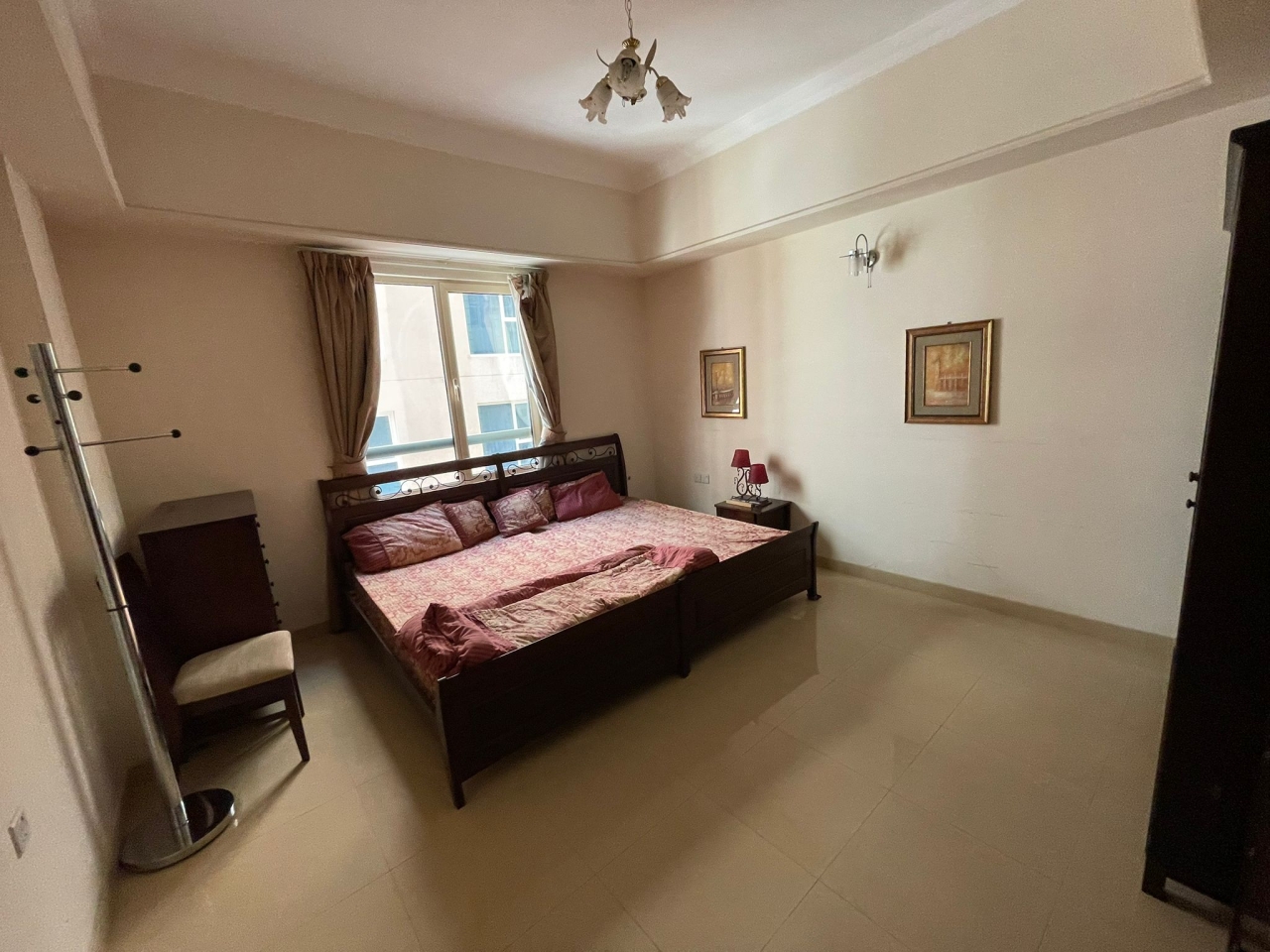 property 383 image 4