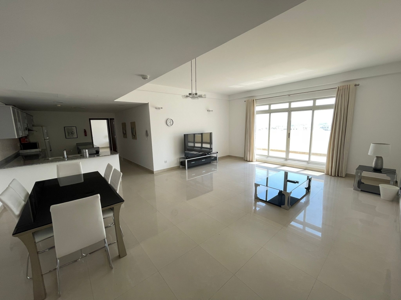 property 428 image 0